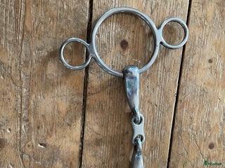 Bett hästutrustning till salu: Pessoa bett till salu! i Bollebygd - Annons 1