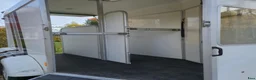 Hästtransporter  fordon & transport till salu: Umesläp BA45 Alugolv, fronturlastning, földörrar - Annons 5