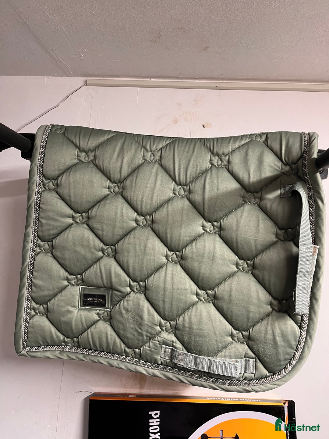 Schabrak & Vojlockar hästutrustning till salu: ES schabrak dressyr full  i Holsbybrunn - Annons 2