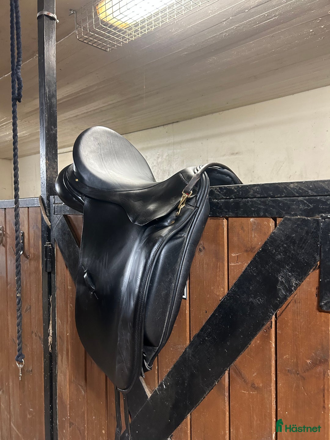 Sadlar hästutrustning till salu: Albion Dressyr Sadel i Frillesås - Annons 2