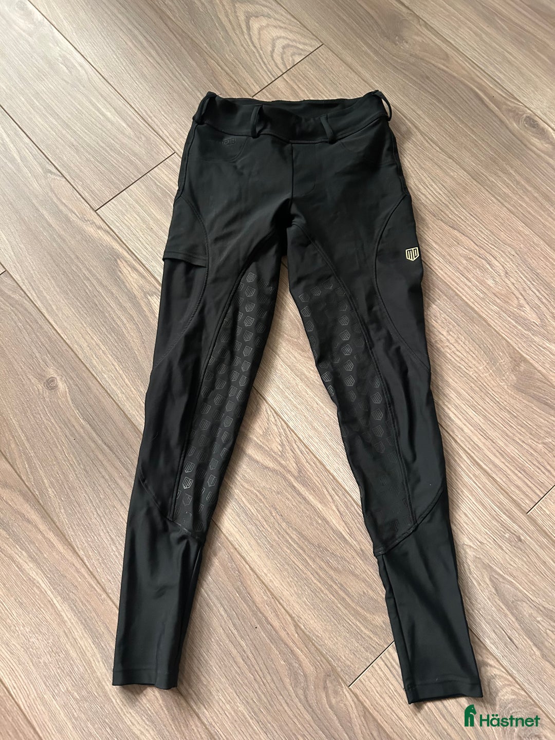 Ridbyxor ryttarutrustning till salu: Maya delorez  i Uddevalla - Annons 1