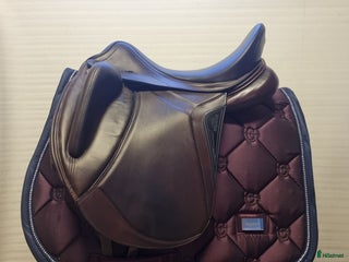 Sadlar hästutrustning till salu: Alissum i nyskick i Helsingborg - Annons 16