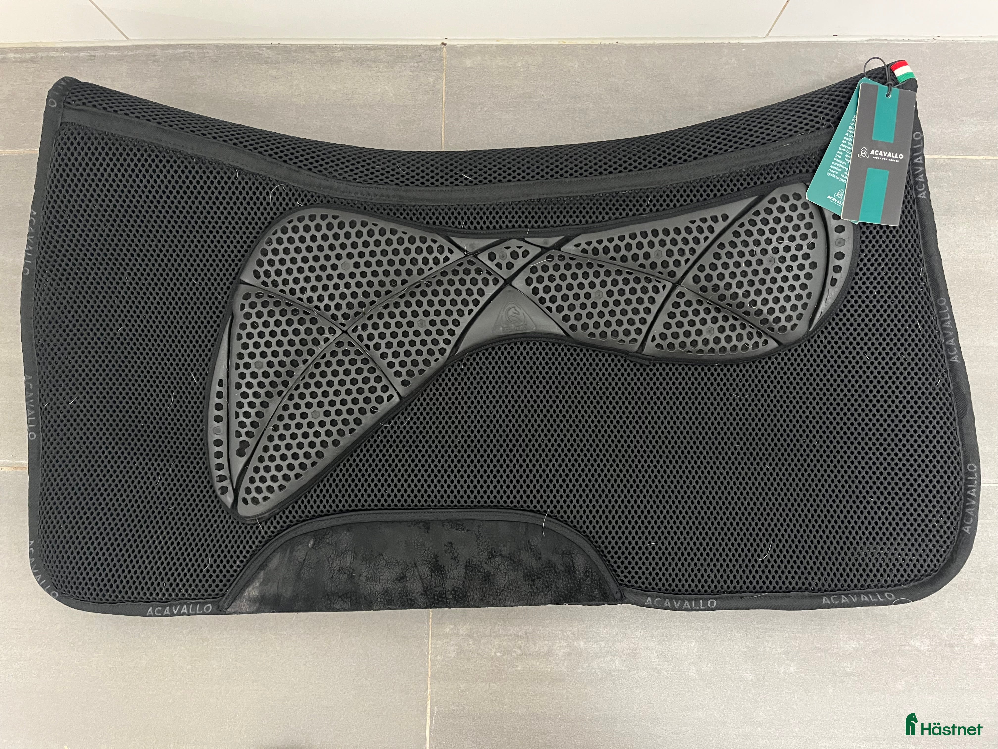 Schabrak & Vojlockar hästutrustning Ny Acavello 3D Spacer &Memoryform pad  i Hörby - Annons 1