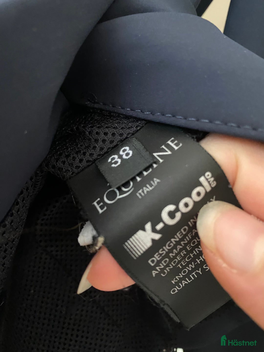 Jackor & Kavajer ryttarutrustning till salu: Specialdesignad equiline kavaj i Skoghall - Annons 7