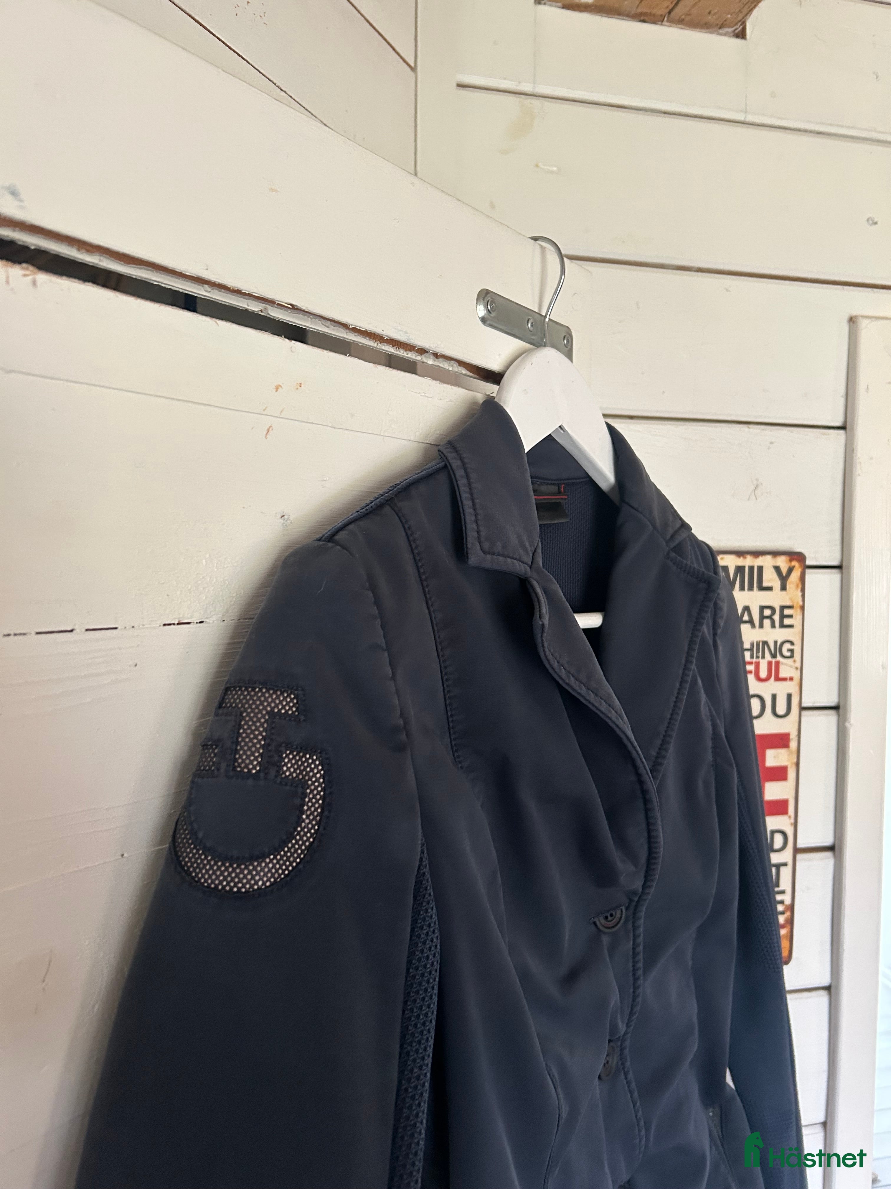 Jackor & Kavajer ryttarutrustning till salu: Cavalleria Toscana Kavaj - Annons 2