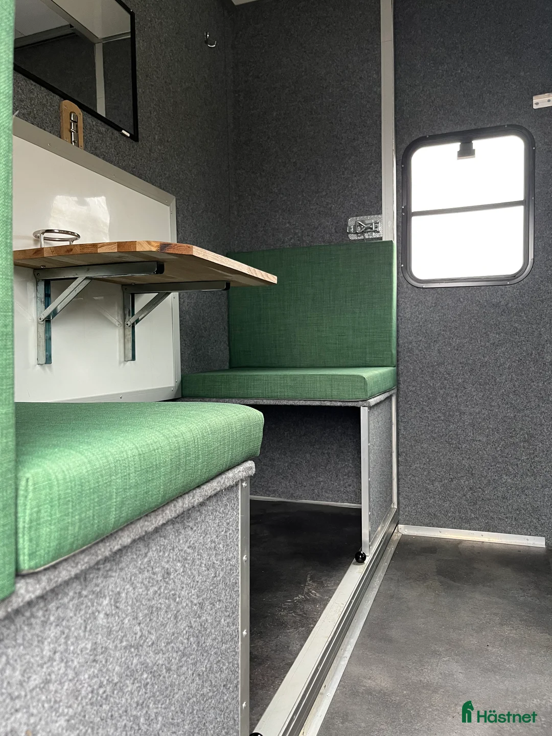 Hästlastbilar  fordon & transport till salu: B-körkorts hästbuss i Kungsbacka - Annons 10