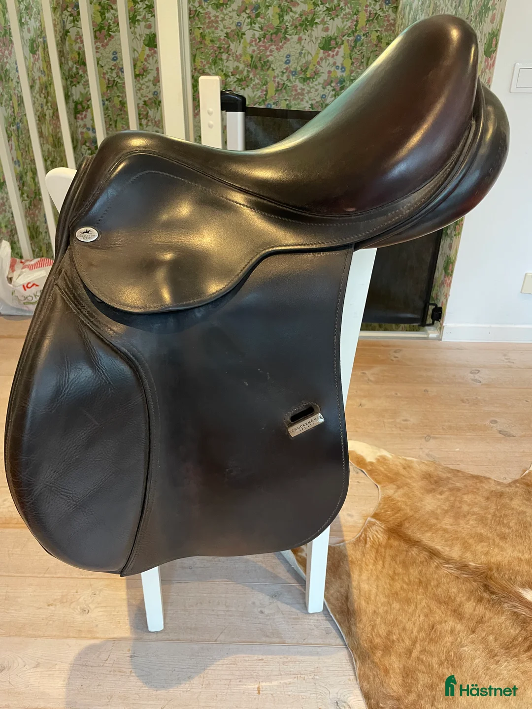 Sadlar hästutrustning till salu: Hoppsadel Schockemöhle i Stallarholmen - Annons 1