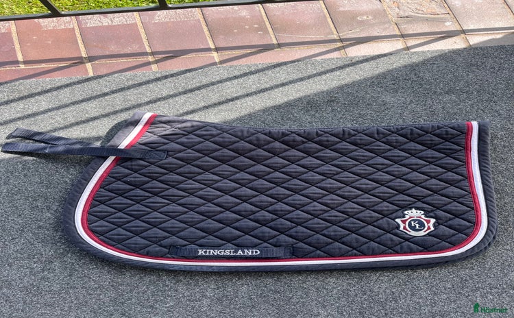 Schabrak & Vojlockar hästutrustning till salu i Kil - Annons 10