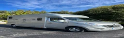 Hästlastbilar  fordon & transport till salu: Renault Master Hästlastbil– MT Autohaus 2–3 sovpl i Torslanda - Annons 1
