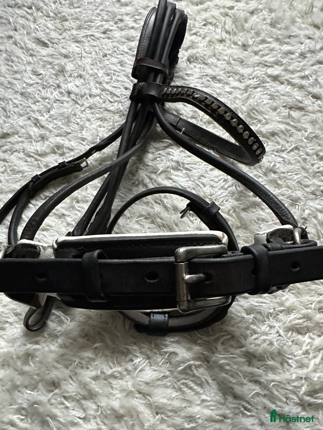 Träns hästutrustning till salu: Otto Schumacher - brunt rundsytt träns i Stockholm - Annons 11