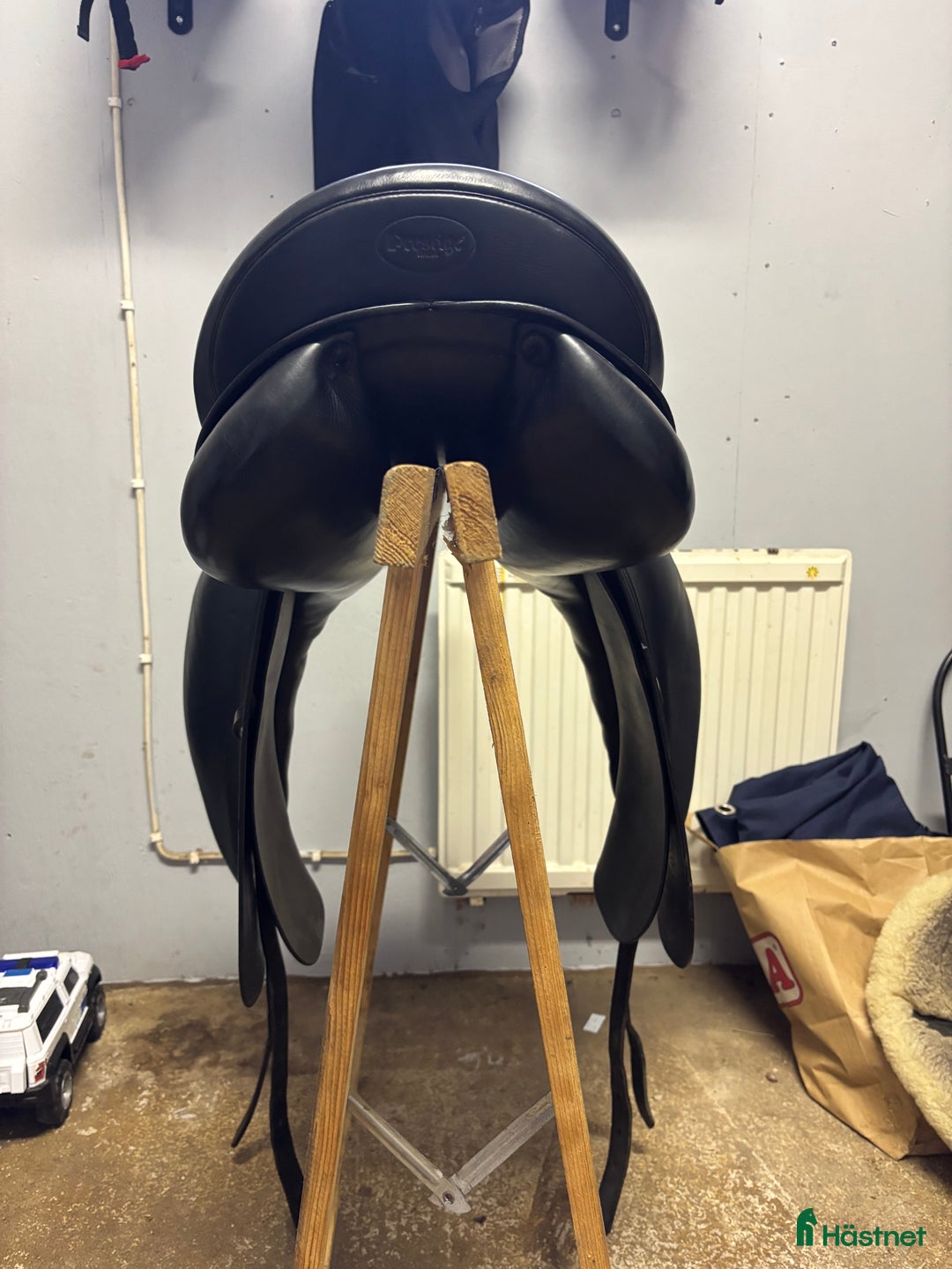 Sadlar hästutrustning till salu: Till salu: Prestige Top Dressage sadel ✨ i Strömsholm - Annons 6