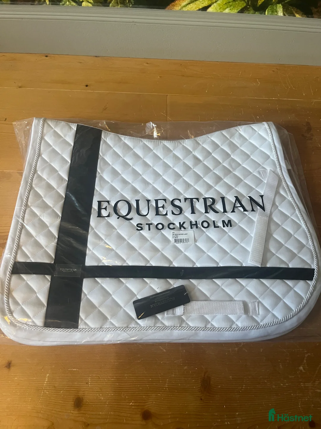 Schabrak & Vojlockar hästutrustning till salu: Nytt Equestrian Stockholm schabrak  - Annons 1