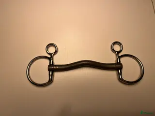 Bett hästutrustning Sara Titan Baucher i Kumla - Annons 16