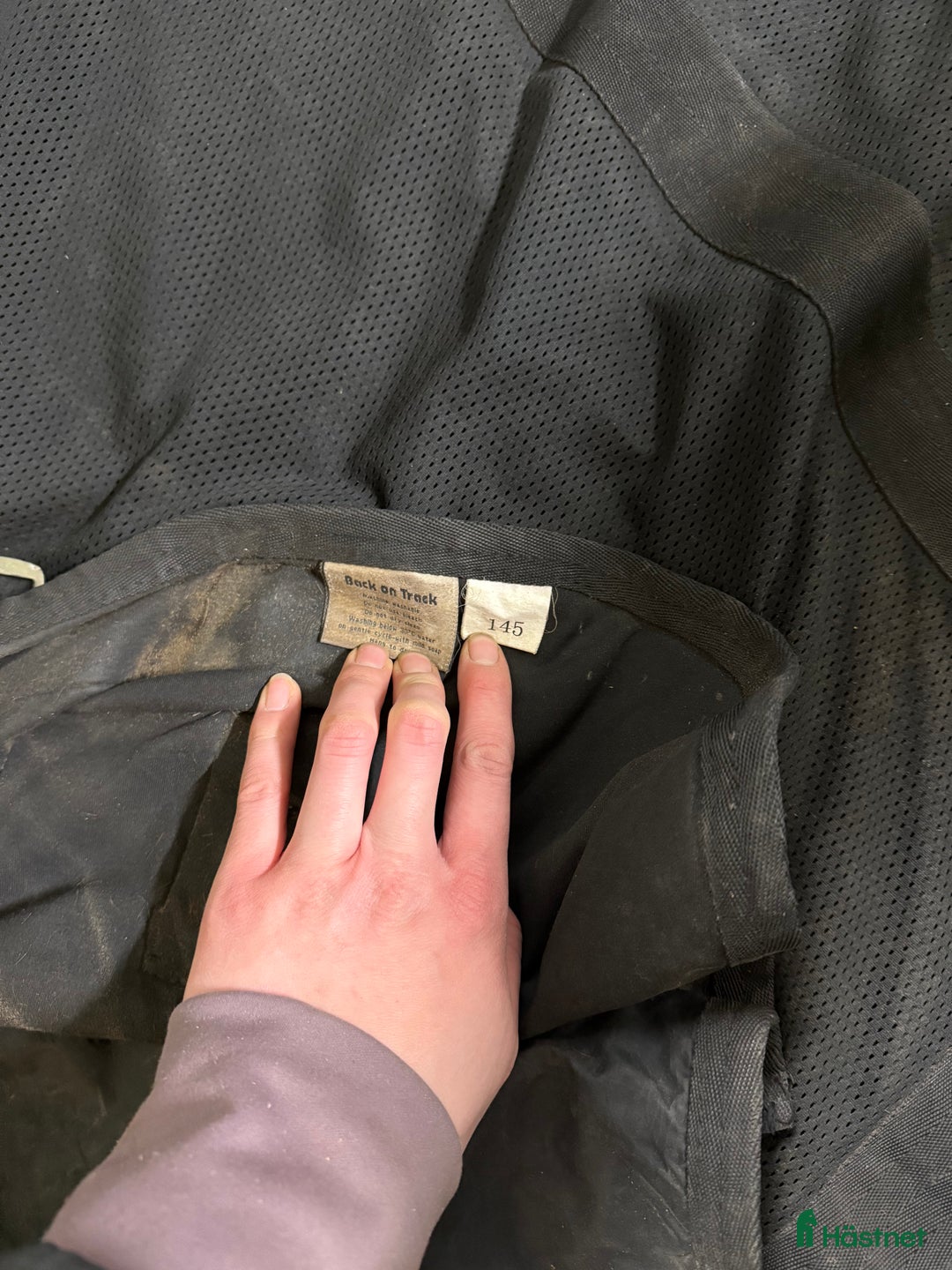 Täcken hästutrustning till salu: Back On Track - Annons 3