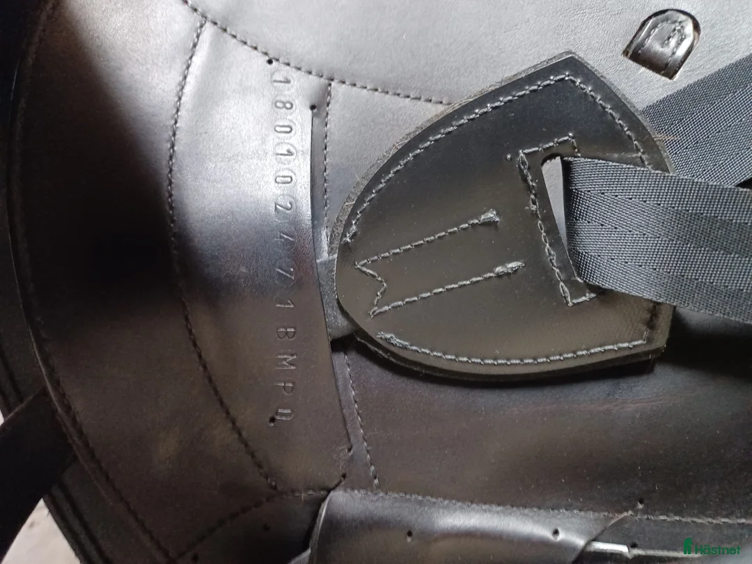 Sadlar hästutrustning till salu: Erresplus freestyle i Munkedal - Annons 3