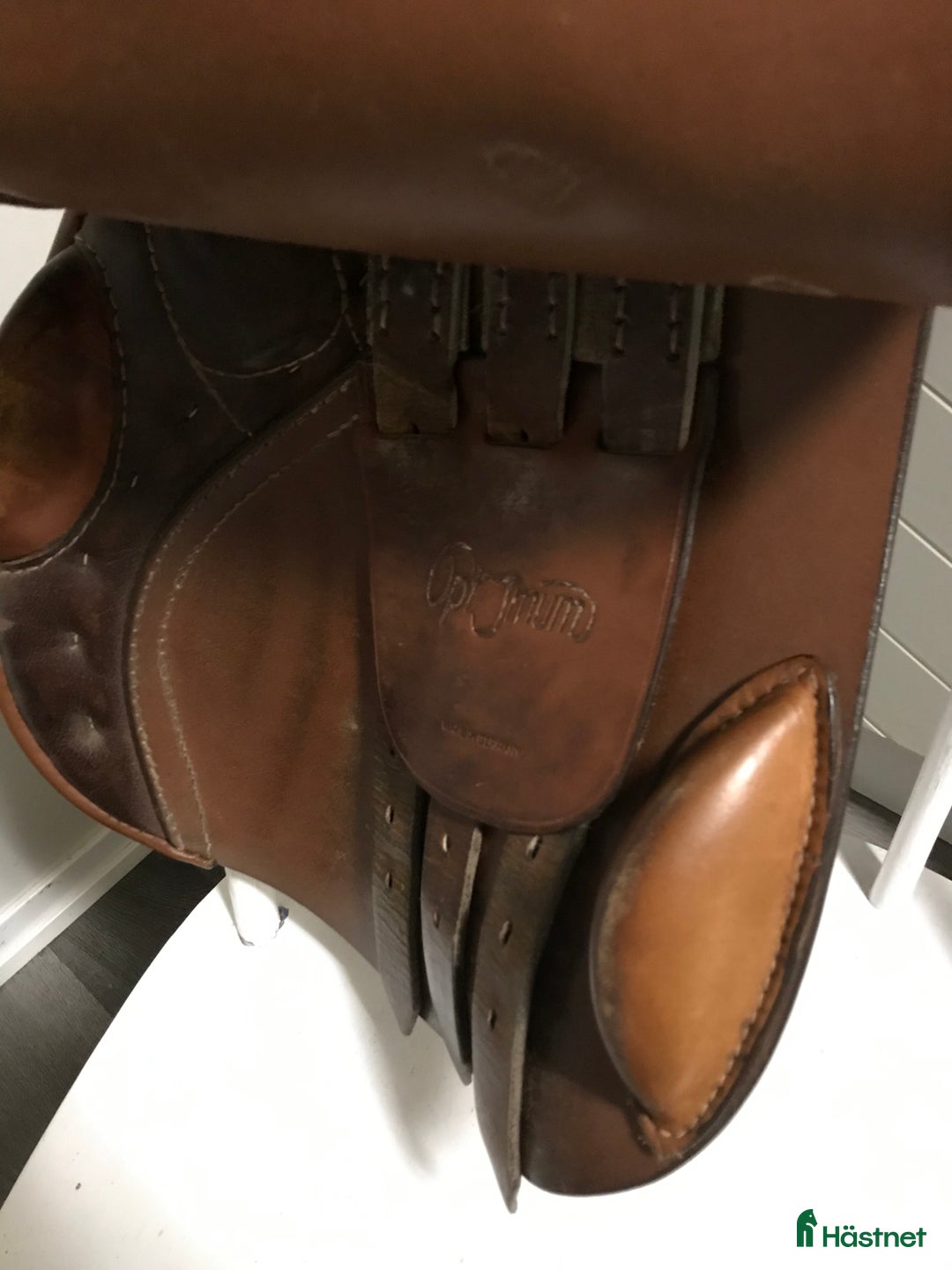 Sadlar hästutrustning till salu: Brun hoppsadel från optimum i Herrljunga - Annons 3