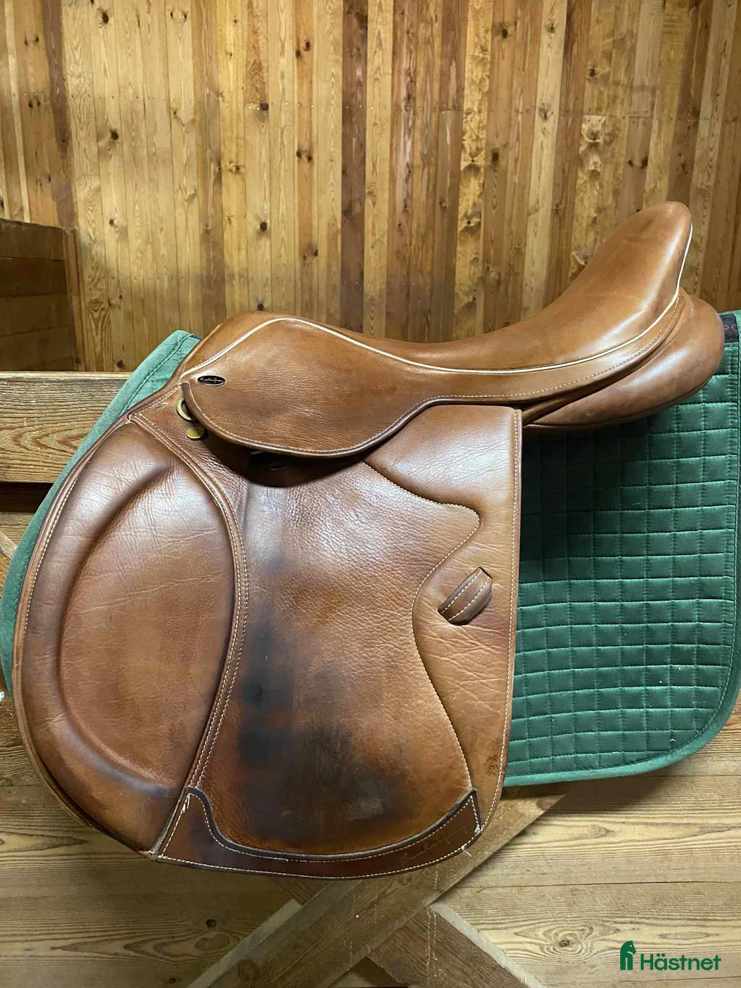 Sadlar hästutrustning till salu: Santa cruz hoppsadel - Annons 2