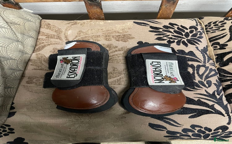 Benskydd hästutrustning till salu i Norrtälje - Annons 16