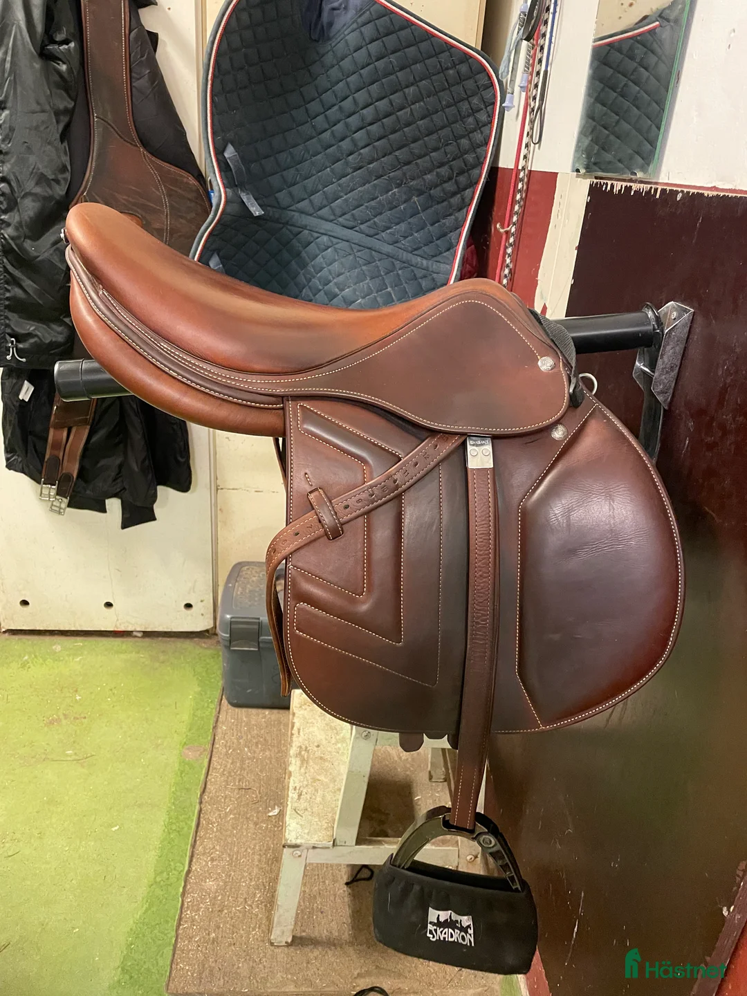 Sadlar hästutrustning till salu: Renaissance F - Annons 1