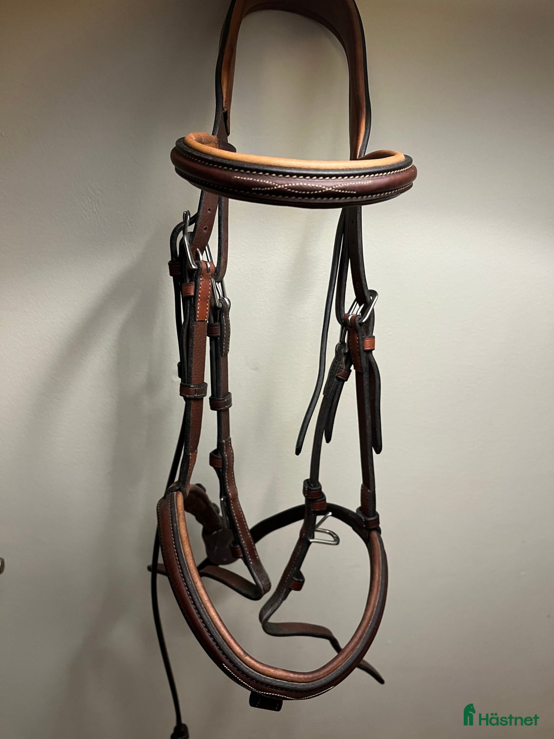 Träns hästutrustning till salu: Antares träna i brunt  i Motala - Annons 1