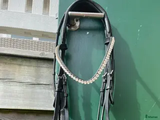 Träns hästutrustning till salu: Träns från hööks i Sävedalen - Annons 4