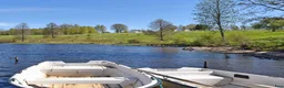  hästgårdar till salu: Gård med strandläge i Dalum - Annons 5