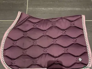 Schabrak & Vojlockar hästutrustning Fint lila schabrak - Annons 12