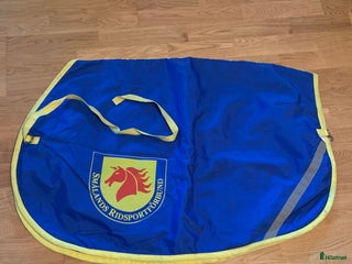 Täcken hästutrustning till salu: Ländtäcke - passar c/d-ponny i Jönköping - Annons 8