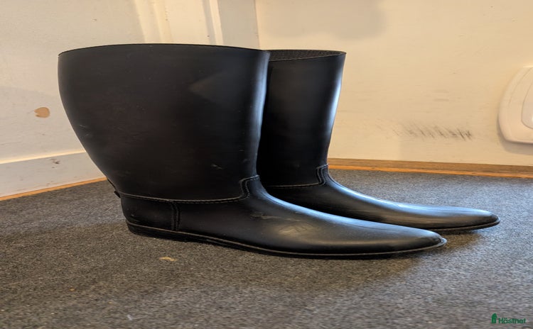 Ridstövlar ryttarutrustning till salu i Skepplanda - Annons 9