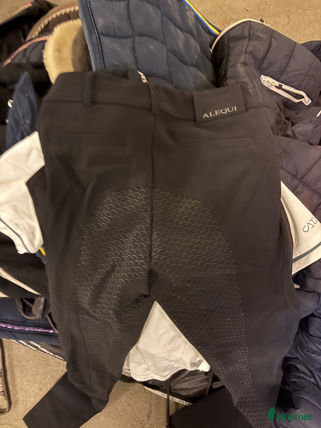 Ridbyxor ryttarutrustning till salu: Ridbyxor  i Stockholm - Annons 2