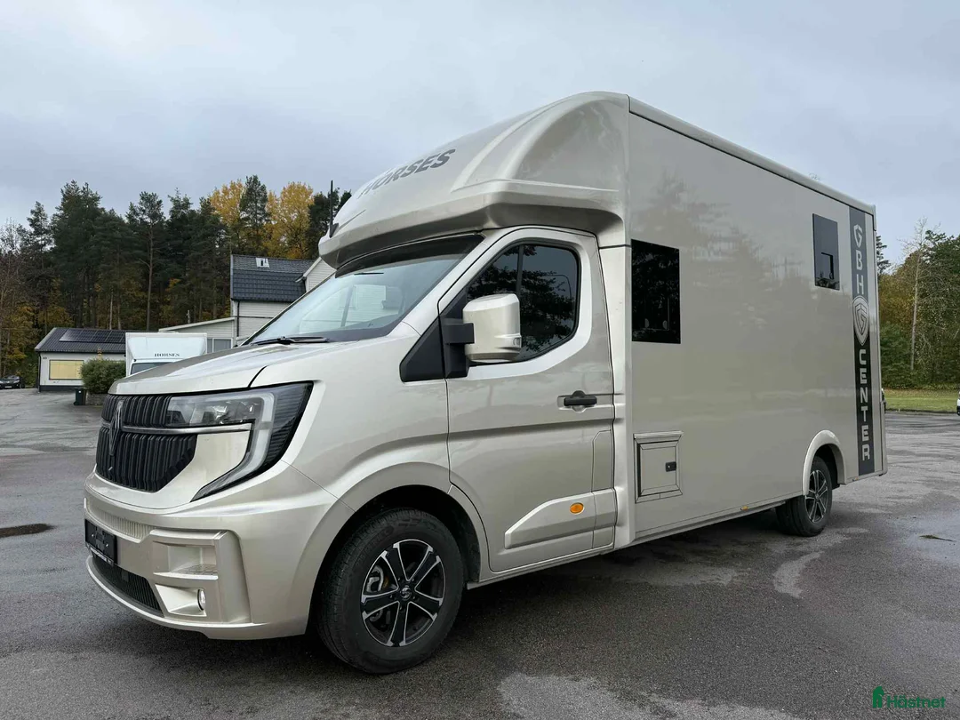 Hästlastbilar  fordon & transport till salu: NORDIC HORSE 5 STUTERI *HÖG LASTVIKT* i Köping - Annons 2