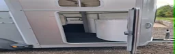 Hästtransporter  fordon & transport till salu: Momsat hästsläp med sulkyfästen - Annons 3