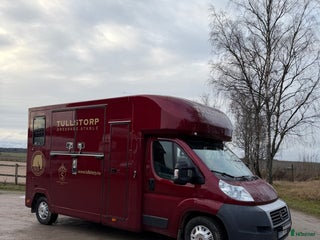 Hästlastbilar fordon & transport till salu: Boj Hästlastbil med Bodel B-körkort i Västerås - Annons 2