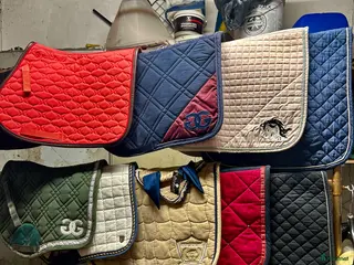 Schabrak & Vojlockar hästutrustning Paket med ponny/liten cob schabrak - Annons 2