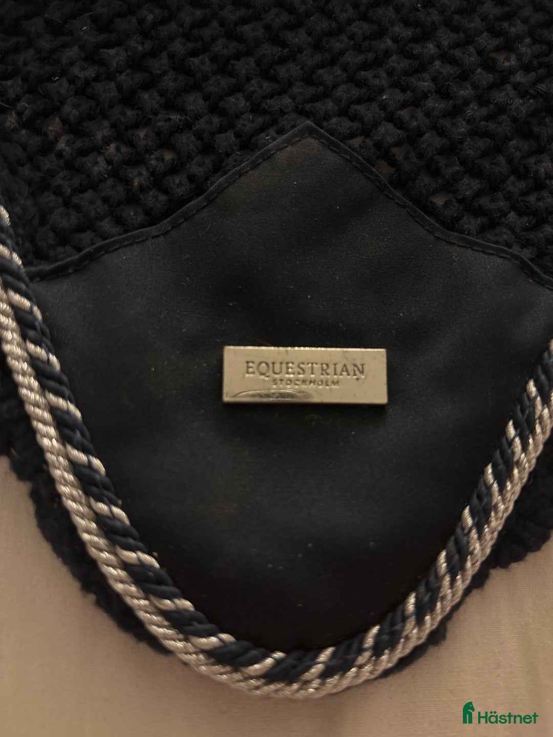 Övrig Hästutrustning hästutrustning till salu: Blåa huvor från KL och ES. Se beskrivning i Surahammar - Annons 2