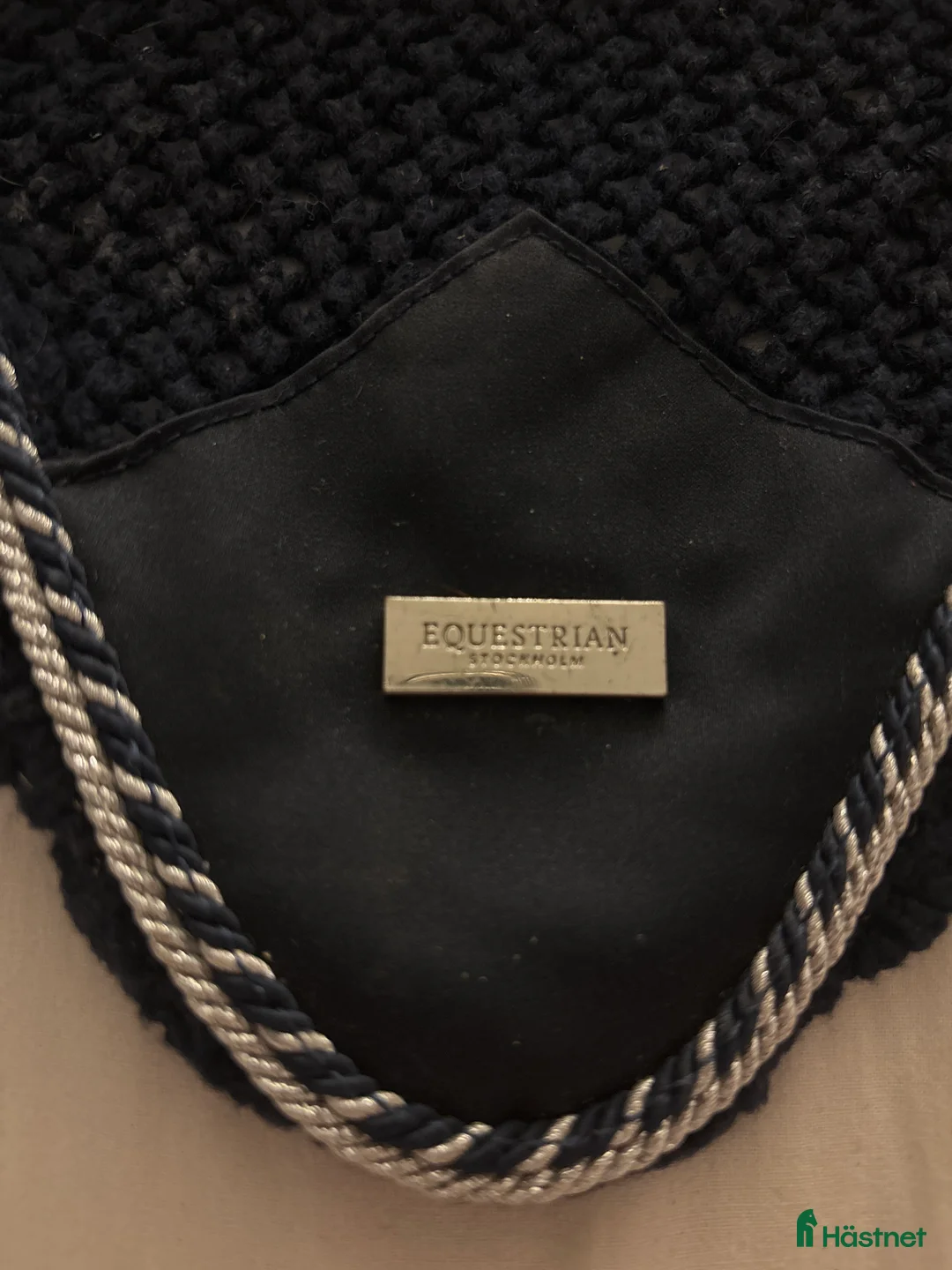 Övrig Hästutrustning hästutrustning till salu: Blåa huvor från KL och ES. Se beskrivning i Surahammar - Annons 2