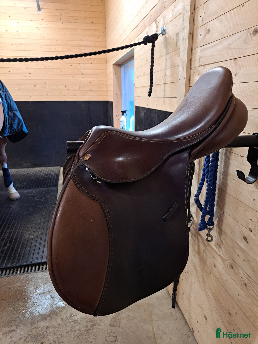 Sadlar hästutrustning till salu: Fin Lippo Marcello med flera koppjärn  i Habo - Annons 2