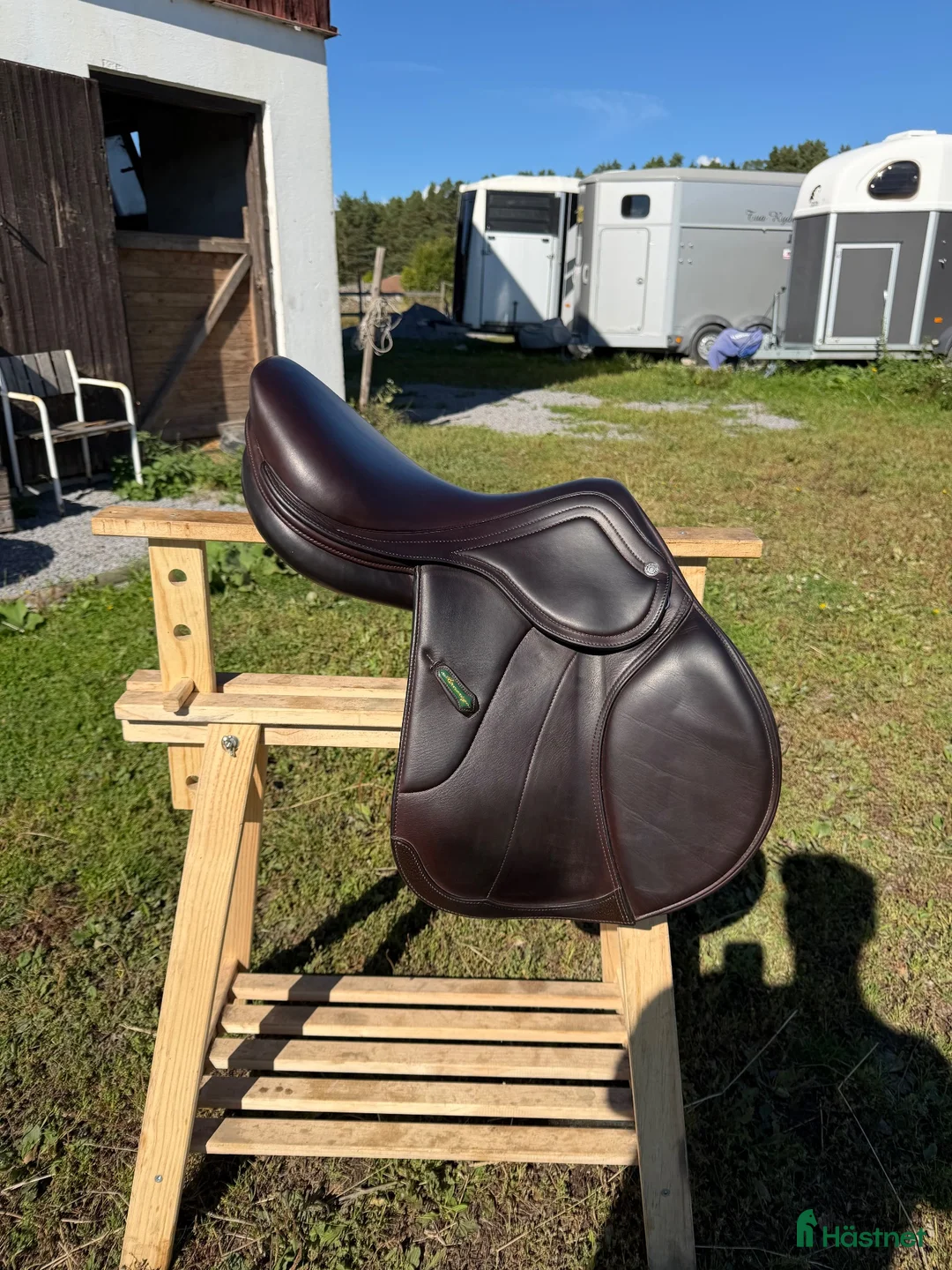 Sadlar hästutrustning till salu: ■ Amerigo Salto Vega 17" – mycket fint skick - Annons 2