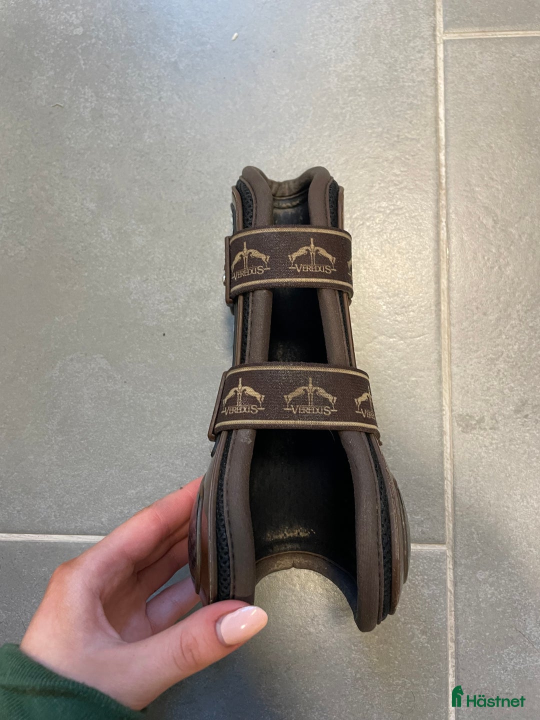 Benskydd hästutrustning till salu: Senskydd  i Göteborg - Annons 3