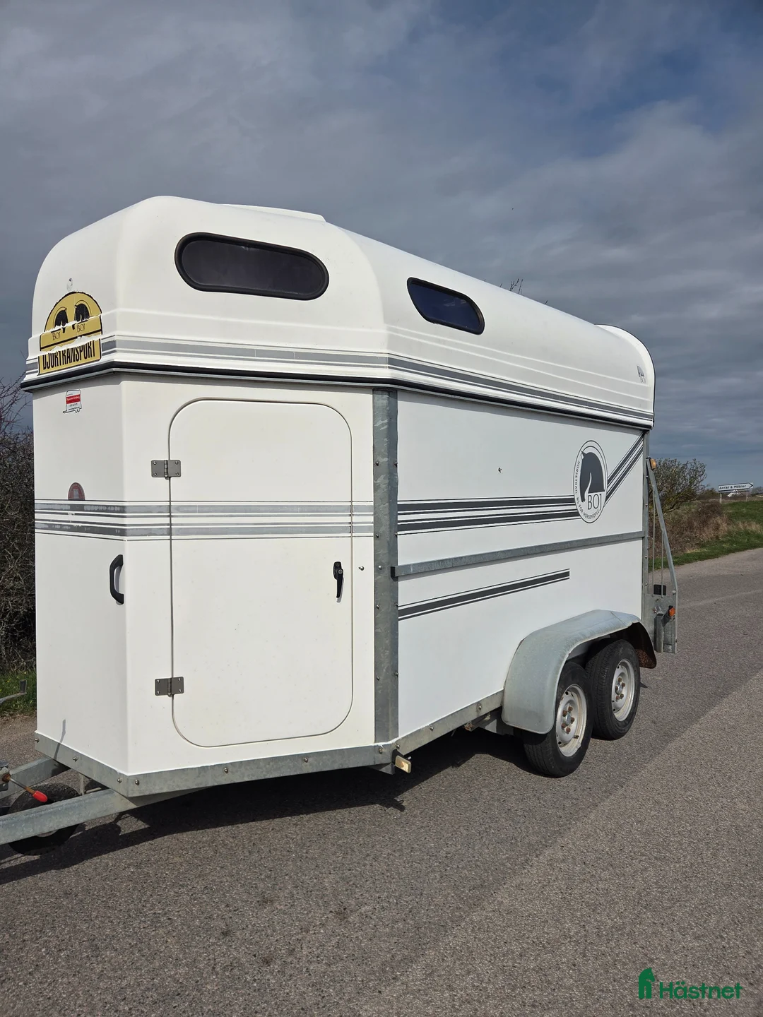 Hästtransporter  fordon & transport till salu: Boj Bravo SE, Nyrenoverad, nybes  - Annons 2
