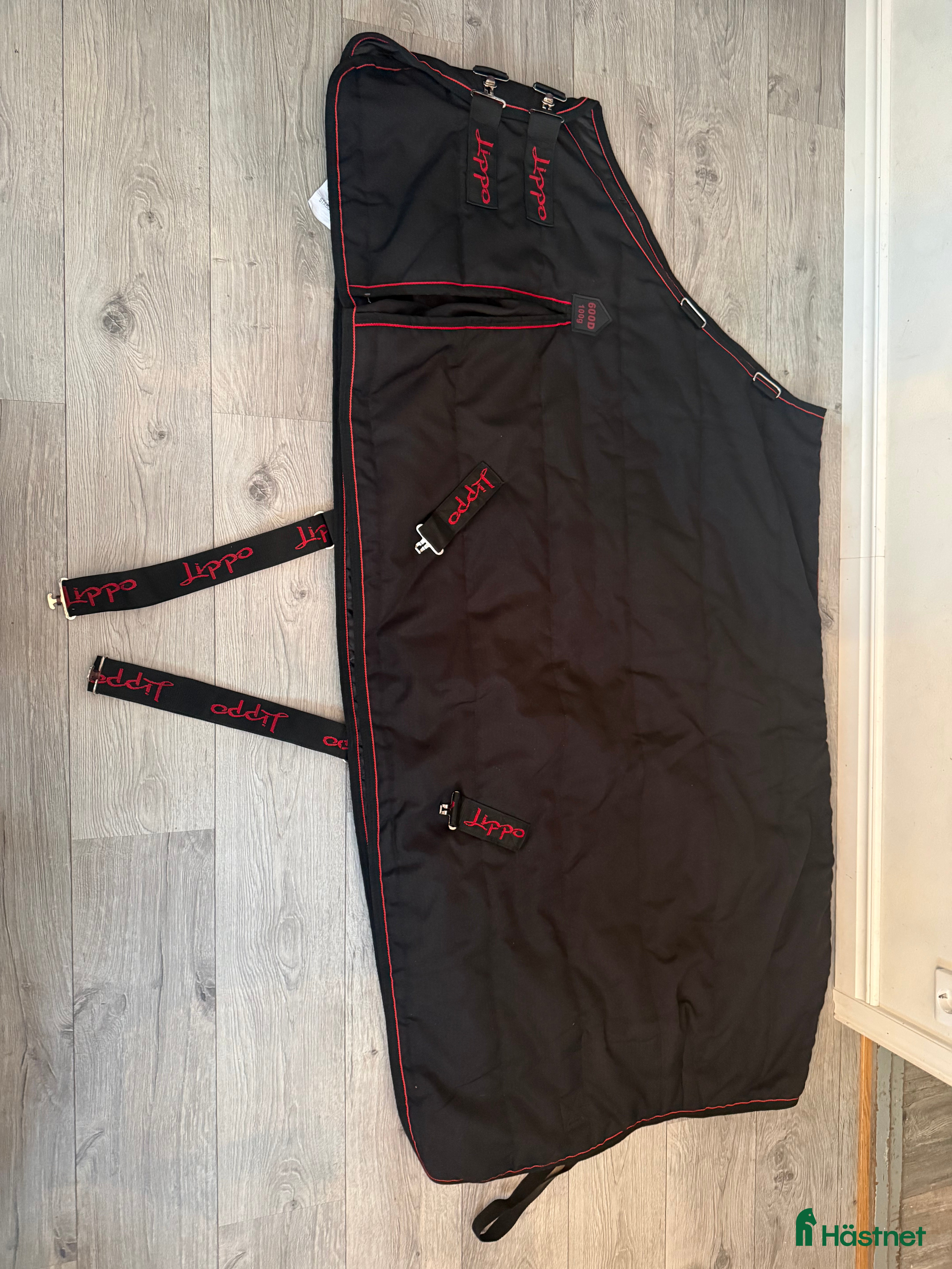 Täcken hästutrustning Lippo Supreme stalltäcke 100 g  - Annons 14