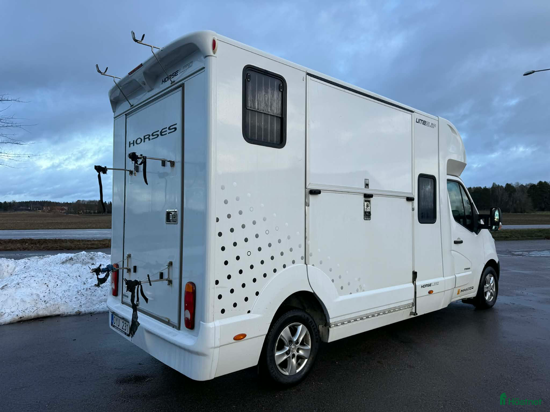 Hästlastbilar  fordon & transport till salu: UMESLÄP HÄSTALSTBIL *LASTVIKT 1100KG* i Köping - Annons 3