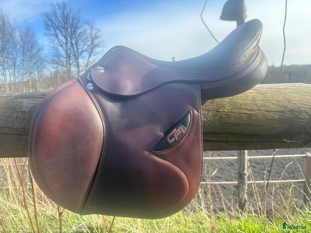 Sadlar hästutrustning till salu: Erreplus CA 17” Brun - Annons 1