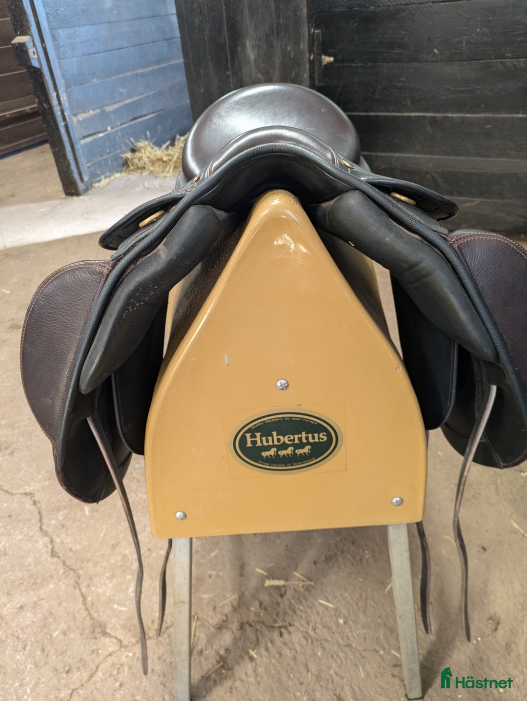 Sadlar hästutrustning till salu: Taur spider i Vartofta - Annons 3