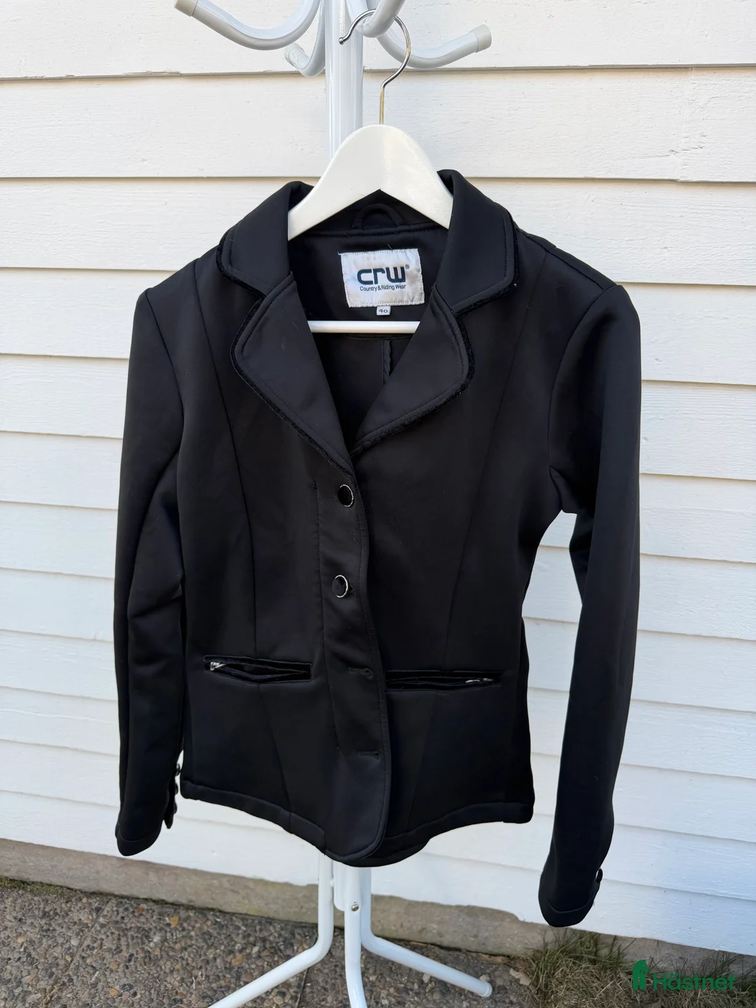 Jackor & Kavajer ryttarutrustning till salu: Tävlings kavaj  - Annons 1