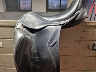 Sadlar hästutrustning till salu: Lippo Integro i Klintehamn - Annons 8