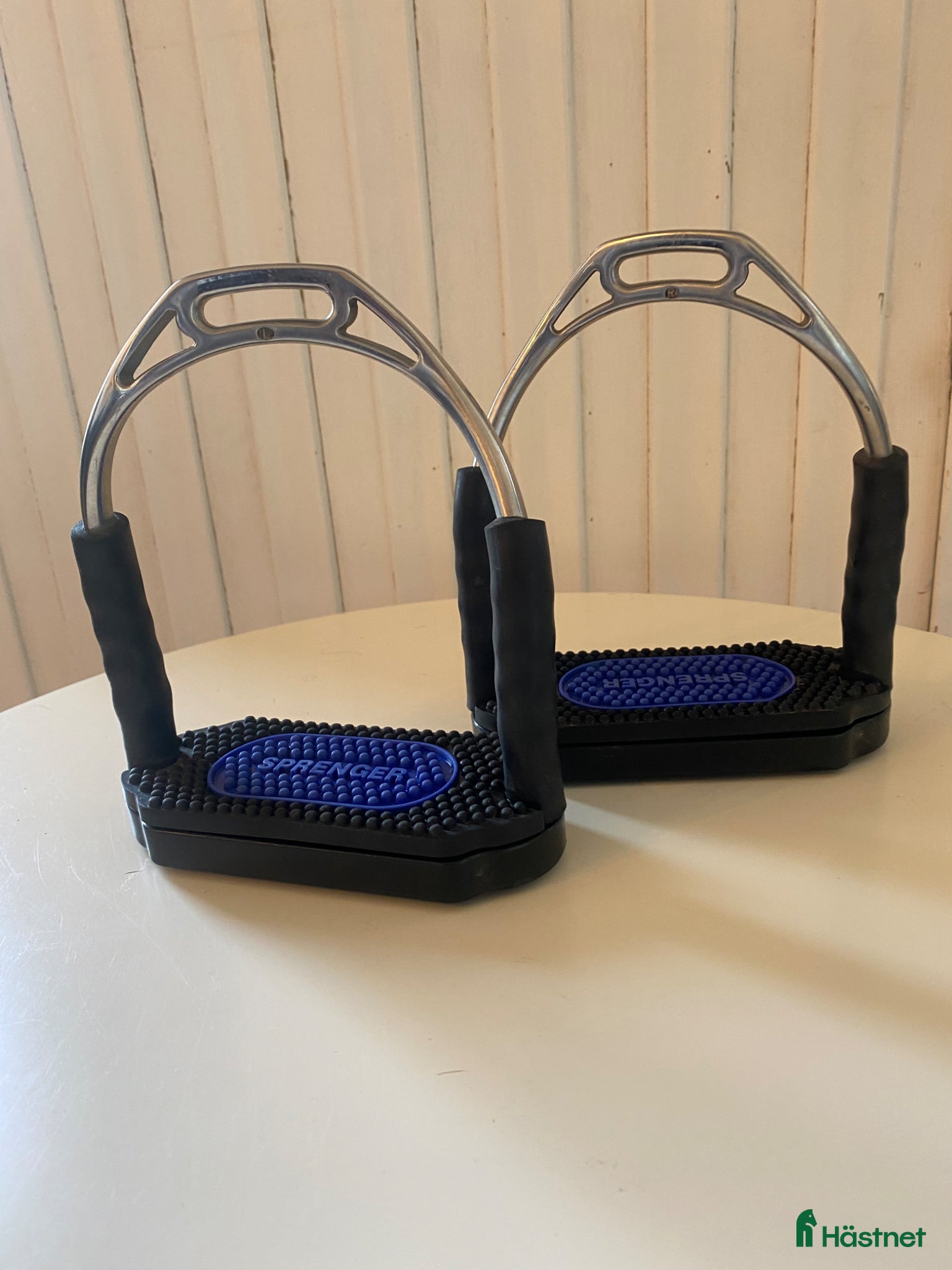 Stigbyglar hästutrustning Sprenger Bow Balance stigbygel - Annons 1