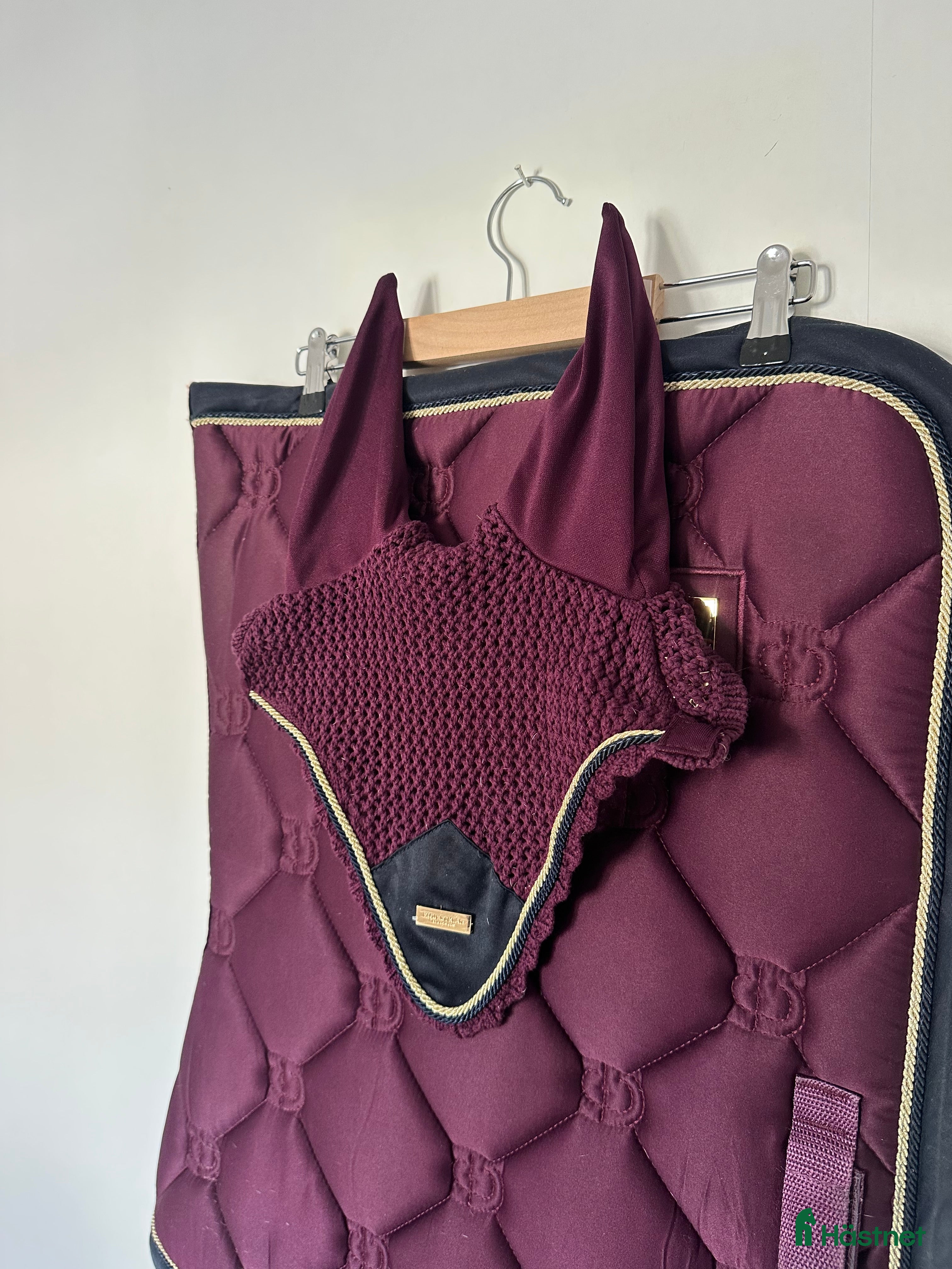 Schabrak & Vojlockar hästutrustning Es schabrak  i Södra Vi - Annons 2