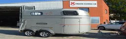 Hästtransporter  fordon & transport till salu: Böckmann Master 1300kg lastvikt - Annons 1