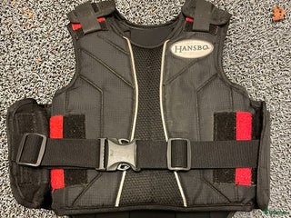 Säkerhetsvästar ryttarutrustning till salu: Ridväst child i Tullinge - Annons 21